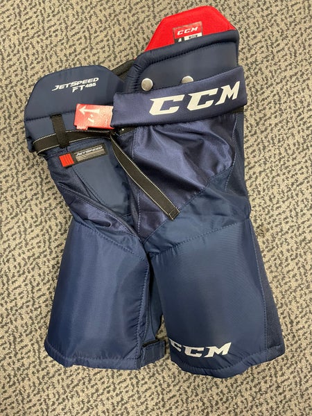 CCM Jetspeed FT485 Navy Junior Medium breezers
