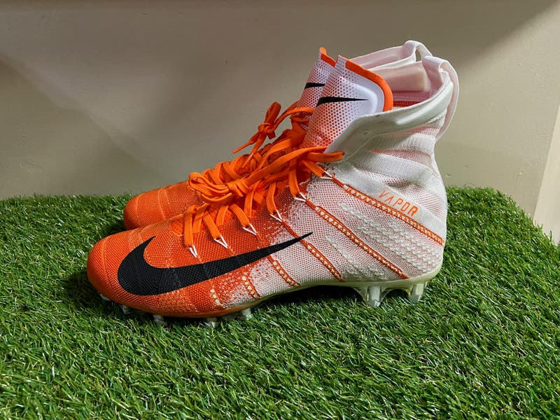 Nike Untouchable 3 Elite White Orange Football Cleats AO3006  display picture 3