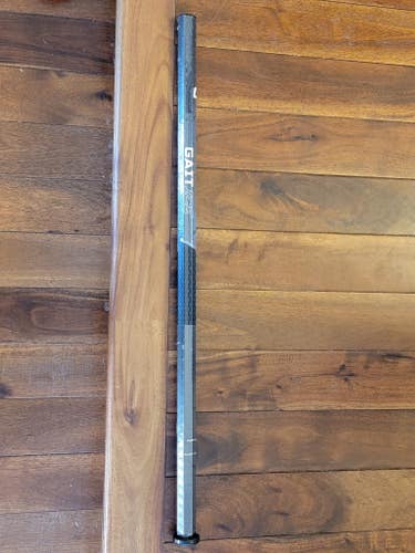 New Gait Ice Shaft