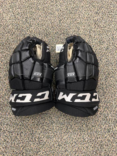 Used CCM CS 400 Gloves 14"