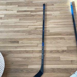 Used Right Handed PM9 Nexus 7000 Hockey Stick