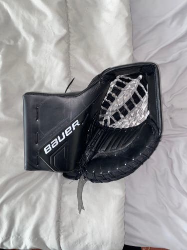 Bauer Mach Goalie Glove (Like NEW)