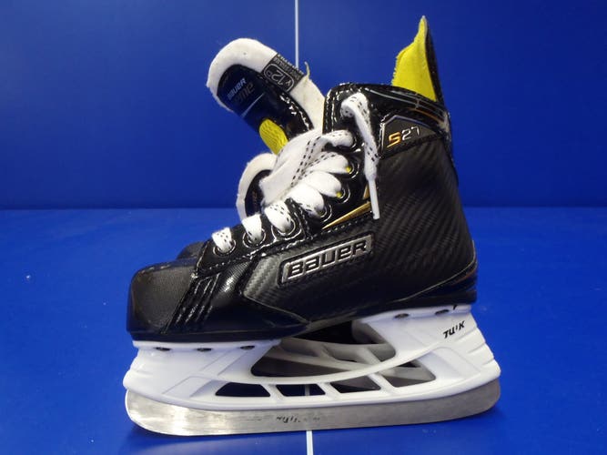 Youth Used Bauer Supreme S27 Hockey Skates Regular Width Size 12