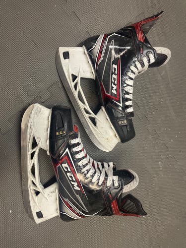CCM JetSpeed FT490 Skates 8.5D senior Step steel