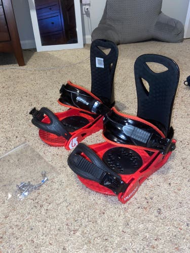 Medium Burton Bindings