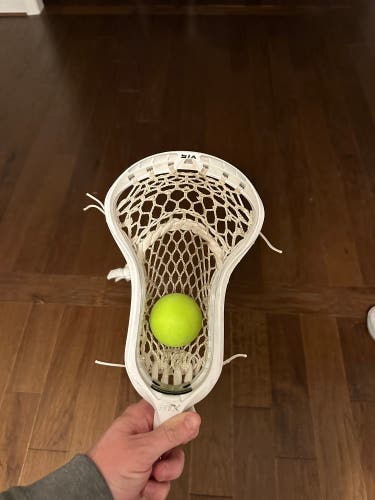 Used Attack & Midfield Strung Surgeon 900 Head