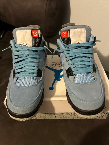 Carolina Blue 4s