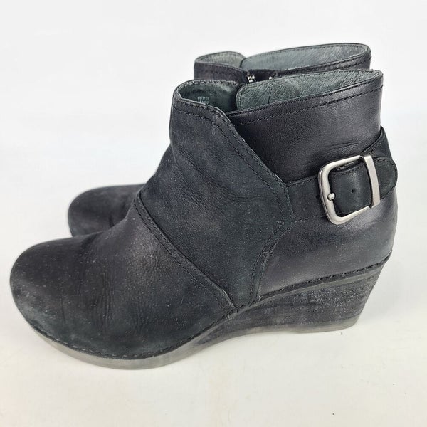 Louis Vuitton Black Mid (2-2.9 in) Heel Height Boots for Women for sale