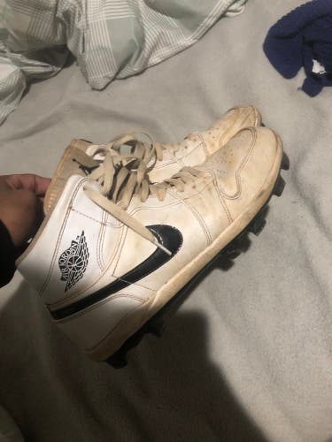 White  Size 10 (Women's 11) High Top