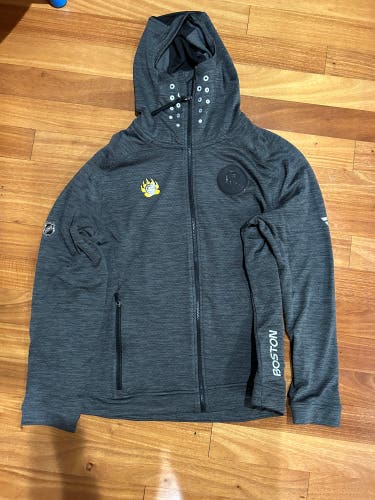 Patrice Bergeron Boston Bruins Fanatics Authentic Pro Locker Room Player Team Issue Hoodie L