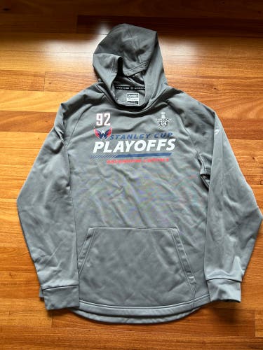 Evgeny Kuznetsov Player Issue Locker Room Washington Capital Fanatics Hoodie Large Pro Stock
