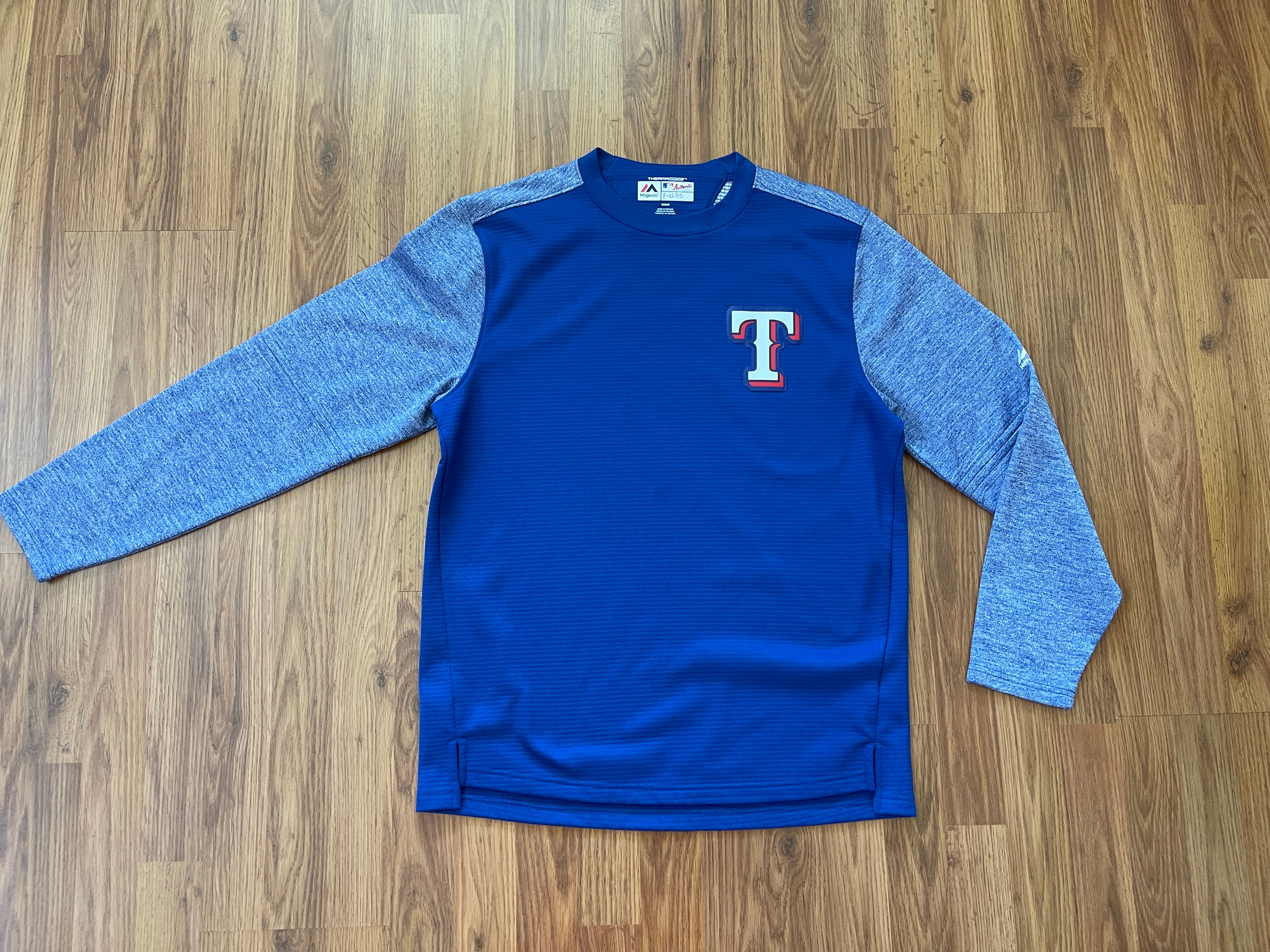 Buy the NWT Womens Long Sleeve Texas Rangers Baseball Hooded Sweatshirt Size  M