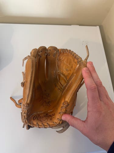 Pitcher's 12" PRO206-9T Baseball Glove