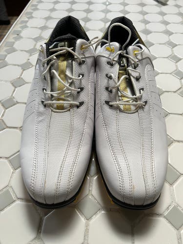 Men's Size 13 (Women's 14) Footjoy Sport SL Golf Shoes