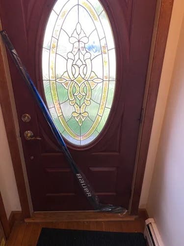 Senior New Left Hand Bauer Supreme 2S Pro Hockey Stick P92M Pro Stock