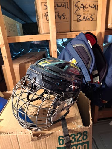 Used Medium Bauer Re-Akt 150 Helmet Pro Stock