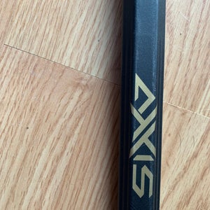 Stx ladies axis shaft axxis 10 degree Axis