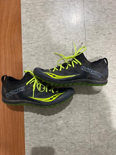 Black Adult Used Men's 8.0 Saucony Cross Country Shoes