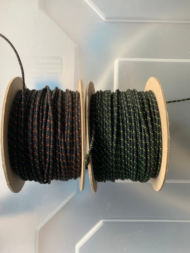 Sidewall spools speckled