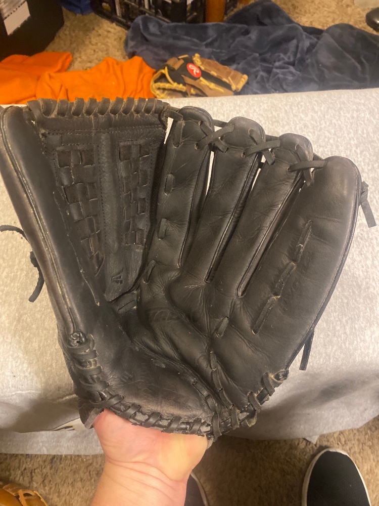 Easton Black 14” Softball Glove