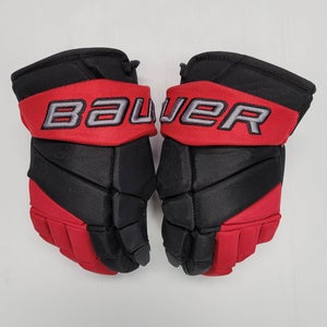 Bauer Vapor Team Custom Pro Gloves (Multiple Sizes)