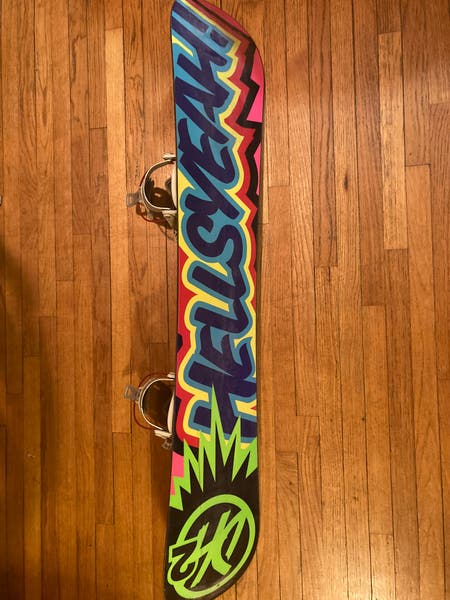 Ride DH2 HellsYeah 155cm Snowboard with Flow NXT FR Bindings