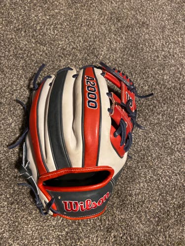 Infield 11.5" A2000 Baseball Glove