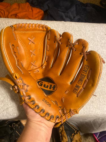 Vintage Nashville Sounds Gulf 11” Baseball Glove