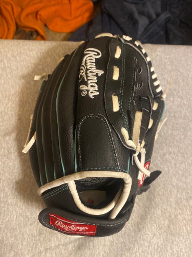 Rawlings Fastpitch 11 1/2” Black Softball Glove