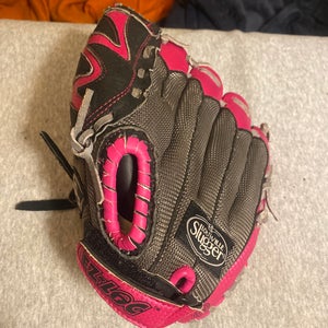 Louisville Slugger Diva Series 10 1/2” Fastpitch Softball Glove