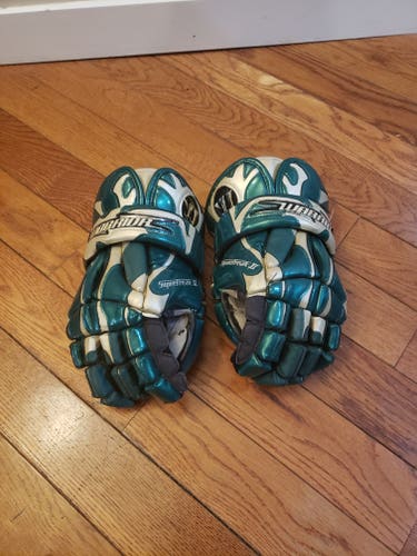 Used Warrior Super Freak 2 Goalie Gloves 12"
