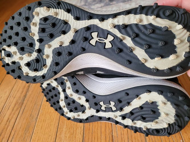 Black Men's Adult Used Turf Cleats Size Men's 10.5 (W 11.5) Low Top Under Armour Yard Turf
