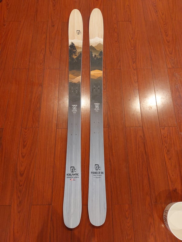 Men's 2021 Powder Skis With Bindings | SidelineSwap