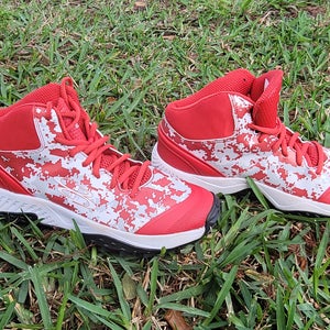 Red/White New Adult Men's Size 7.5 (Women's 8.5) Turf Cleats Boombah High Top High-Top Turf Shoes