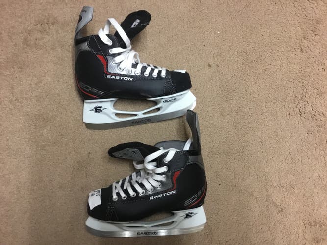 Easton EQ9.9 Hockey Skates Size 5