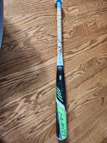 Used USSSA Certified Easton Composite Mako Bat (-11) 18 oz 29"