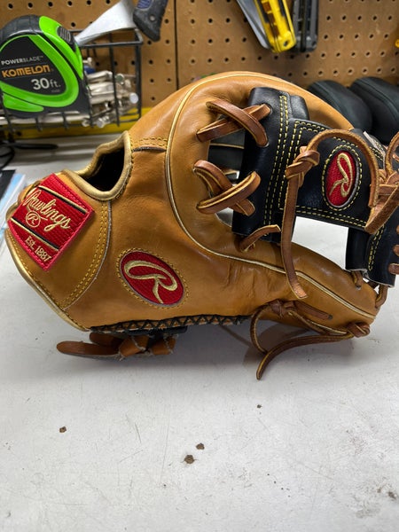 Used Right Hand Throw 11.5" Heart of the Hide Baseball Glove
