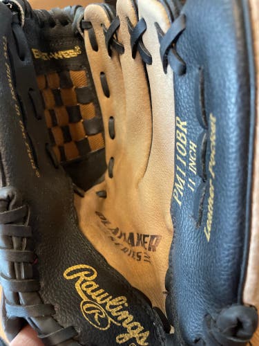 Youth 11”Rawlings baseball mitt PM110BR