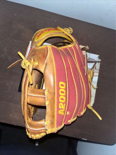 Infield 11.5" A2000 Baseball Glove