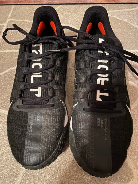 Black Adult Turf Cleats Low Top Trout