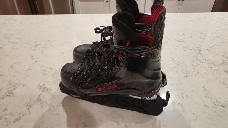 Senior Used Bauer Vapor 1X LE Hockey Skates Regular Width Size 9