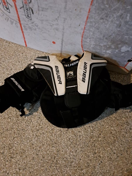 Used Large/Extra Large Bauer Prodigy Goalie Chest Protector
