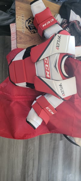 Used Large/Extra Large CCM YTFlex 3 Goalie Chest Protector