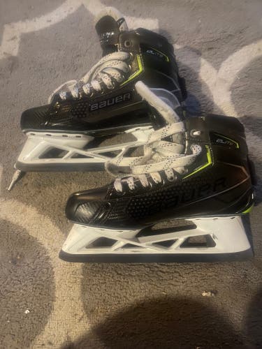 Senior Bauer Elite Goalie skates 9.5