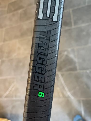 Junior Right Handed P90TM Ribcor Trigger 6 Hockey Stick