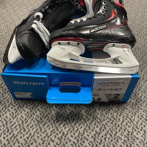 Bauer 3X Pro size 4.0 Fit 2 skates