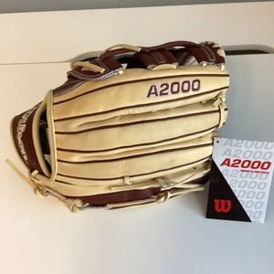 New Wilson Left Hand Throw Outfield A2000 1799 Baseball Glove 12.75"