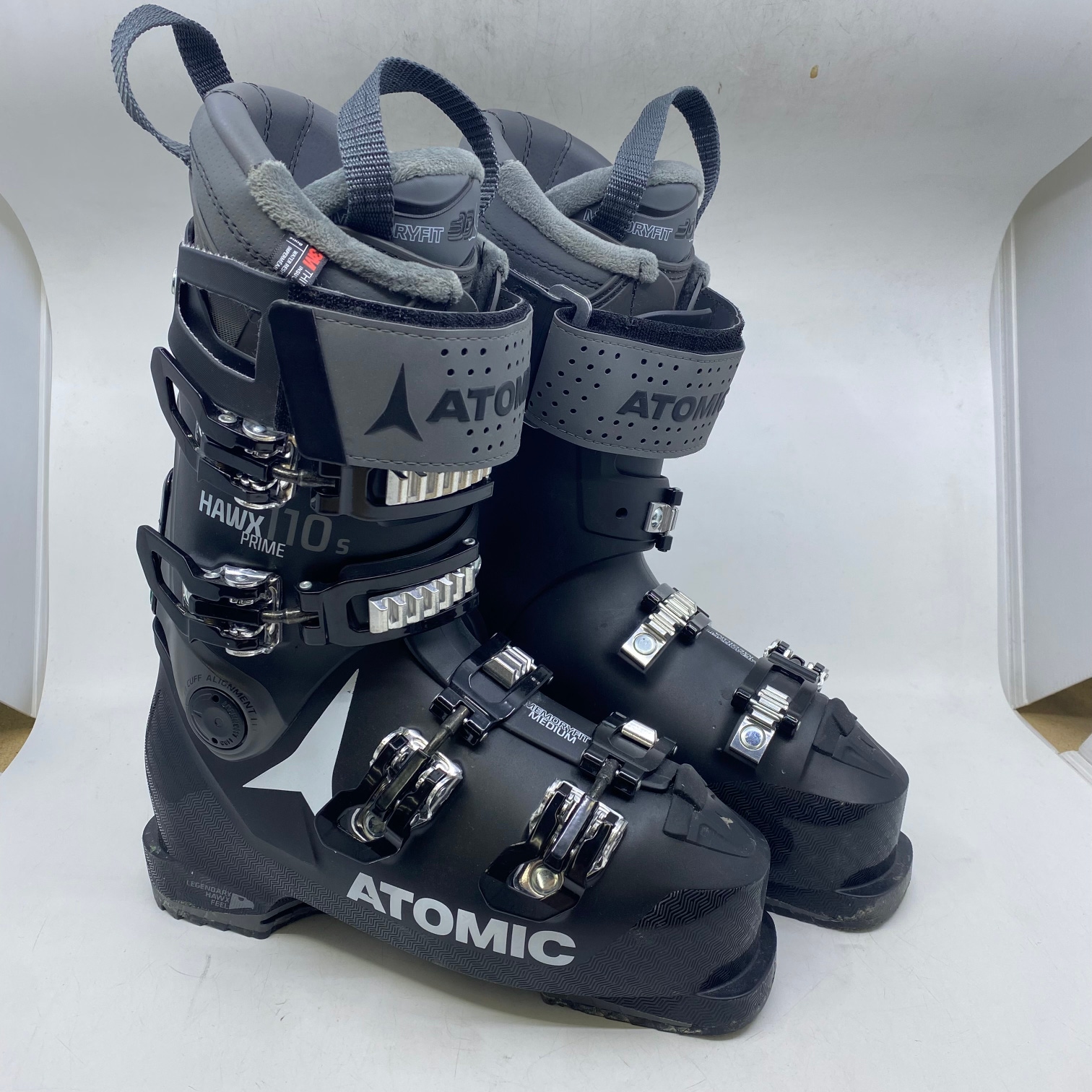 Men's Used Atomic All Mountain Hawx Prime 110s Ski Boots Medium Flex