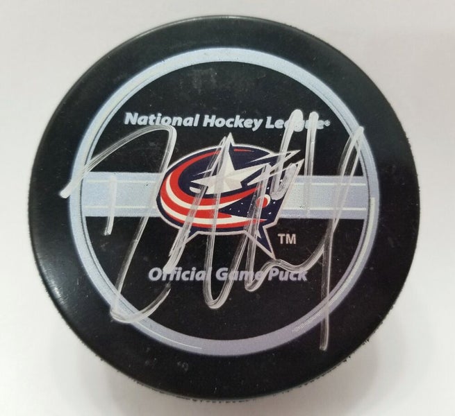 Patrick Kane Autograph In Nhl Autographed Hockey Pucks for sale