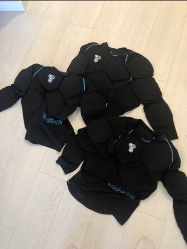 Used Vaughn VE8 Padded Goalie Shirt